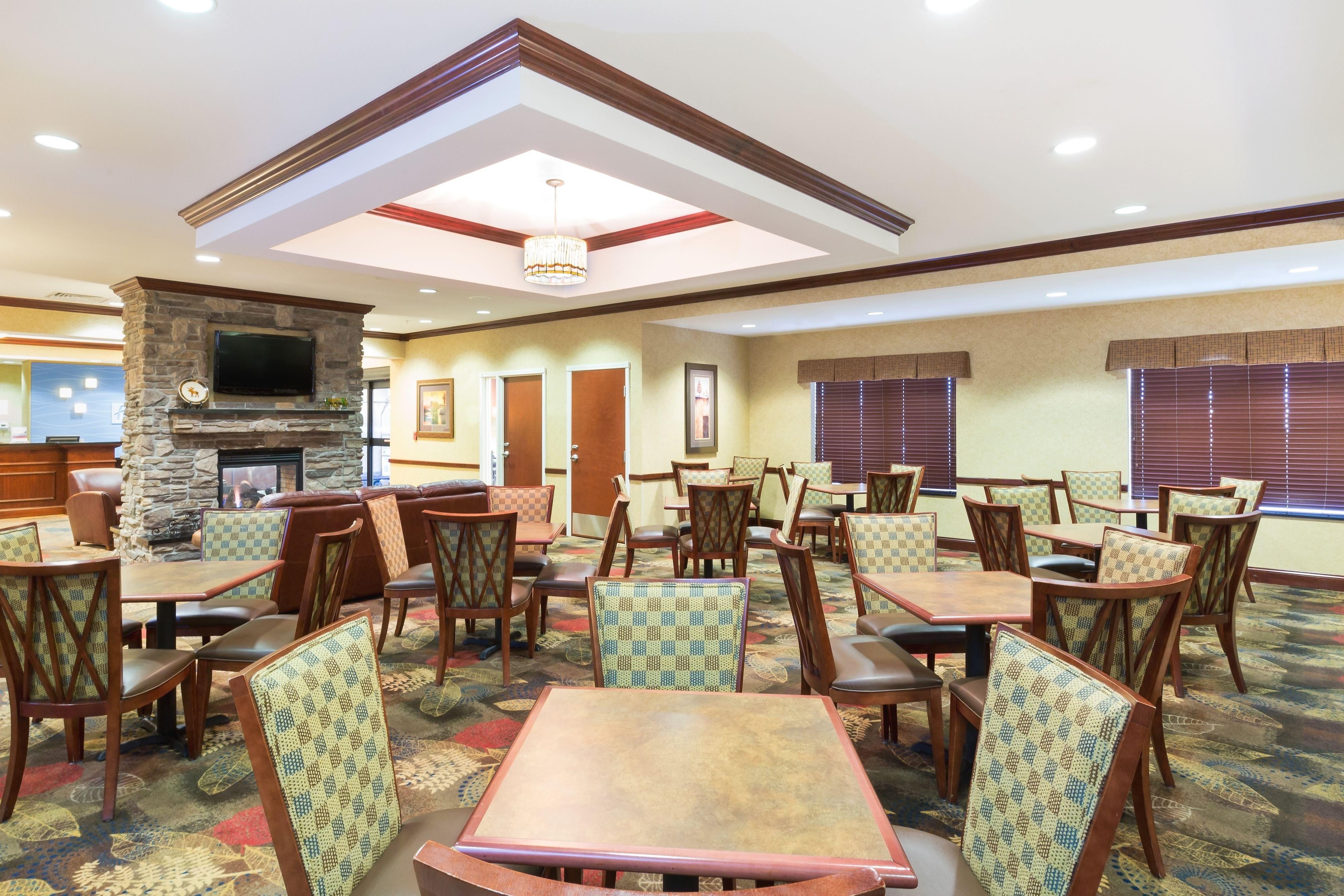 Holiday Inn Express And Suites Helena By Ihg Exterior photo